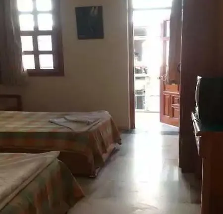 Kano Πανσιόν 3*